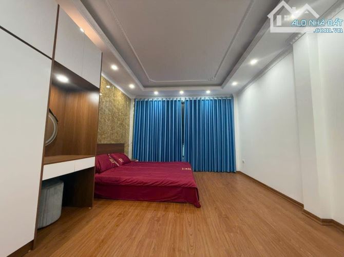 NHÀ ĐẸP PHỐ TAM TRINH XÂY ĐỘC LẬP THANG MÁY CHẠY VÙ VÙ - 1