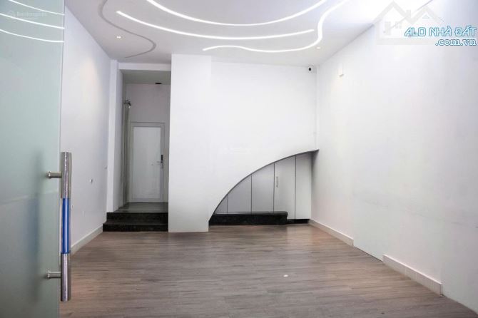 Cho thuê nhà ô tô, kd, vp Nguyễn Xiển, Thanh Xuân, 60m2, 4 tầng, 30 triệu - 1
