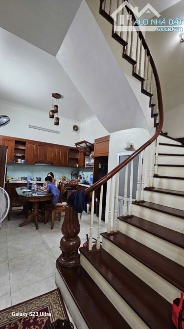 Bán nhà Thiên Hiền, Mỹ Đình, gần ô tô, gần phố, kinh doanh, 2 thoáng. - 1