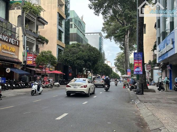 Bán nhà hẻm 10m Cao Thắng Q3 ngay chợ Bàn Cờ ngang 6.5m 7 lầu 163m2 16PN TN 100tr 55 tỷ - 1
