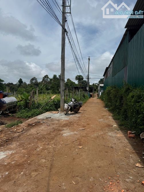 LÔ THỔ CƯ 5x34m GẦN NGAY NGUYỄN XUÂN NGUYÊN - BMT 1Tỷ400triệu - 1