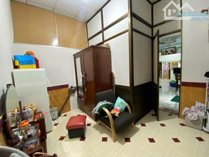 BÁN NHÀ HẺM TRỊNH ĐÌNH TRỌNG, QUẬN 11, 82M2 - 1
