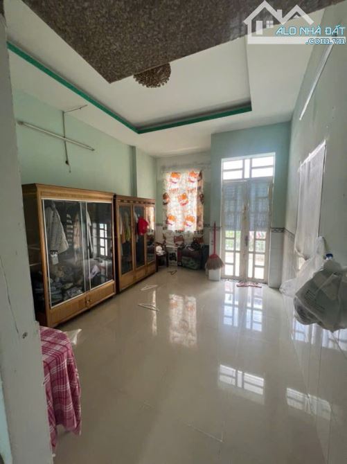 Bán nhà 2 tầng phường Tân Phú cách Phú Mỹ Hưng 200m; 3,8x17m; dân trí cao và an ninh - 1