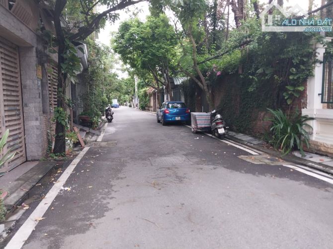 SIÊU VIP, ĐẤT Phân Lô A38 Tư Đình, Cổ Linh, 105m2, MT5m, Ô Tô tránh, Kinh Doanh - 1