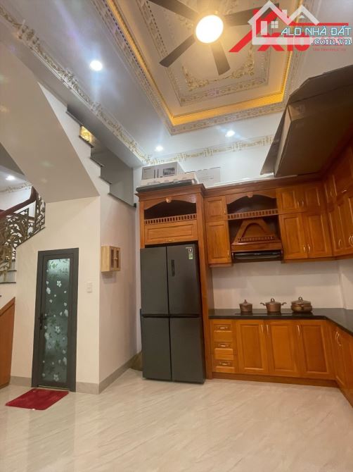Bán nhà 1 trệt 2 lầu 200m2 Gần Nguyễn Ái Quốc Tan Hiệp Đồng Nai có 5,3 tỷ - 1
