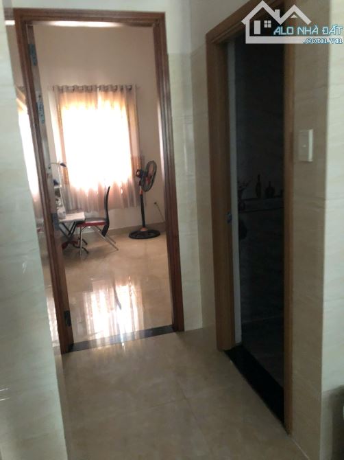 Bán nhà 2 tầng 104m2 đường Vũ Mộng Nguyên, Ngũ Hành Sơn - 1
