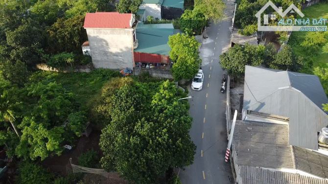 Bán đất xã Cẩm Lĩnh, Ba Vì, gần hồ suố hai, đường nhựa, xe tải,xe buýt đỗ. Sổ Đỏ DT 100m2, - 1