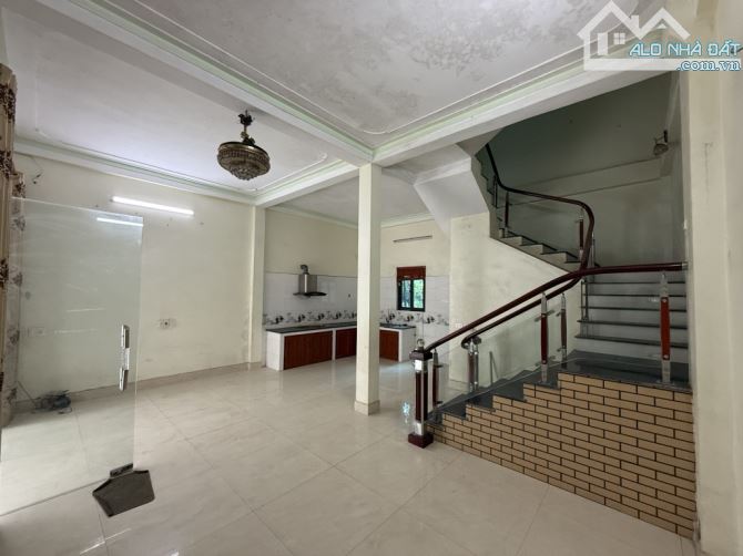 3.x Tỷ/152 M2/ 3 Tầng/ Ngọc Khám/ Thuận Thành - 12