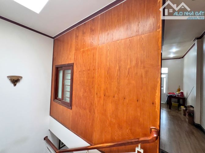 Bán nhà mặt tiền đường Trần Quang Diệu - Phan Thiết - 12