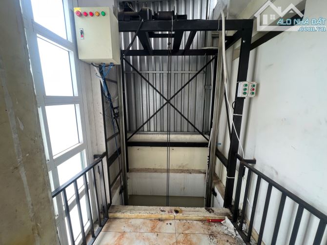 Nhà MTKD Phạm Văn Chí, P.7, Quận 6 | 6 x 20 | Trệt 2 Lầu ST | 4PN 4WC | Giá 45tr - 12