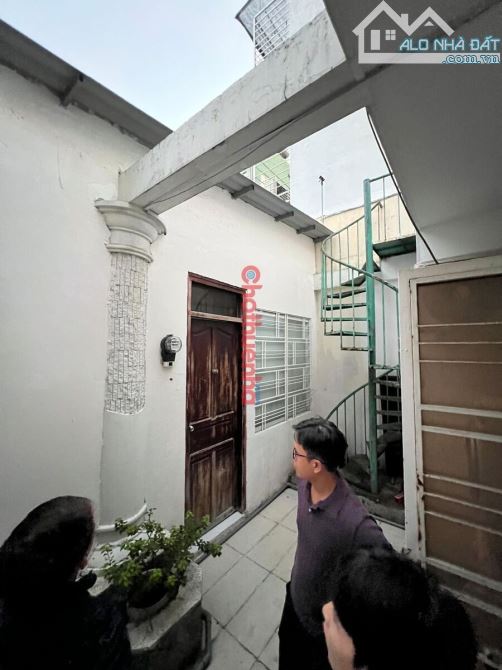 Nhà HXH 1/ Thành Thái, P.14, Quận 10 | 7 x 18 | Trệt 2 Lầu ST | 13PN 11WC | Giá 55tr - 12
