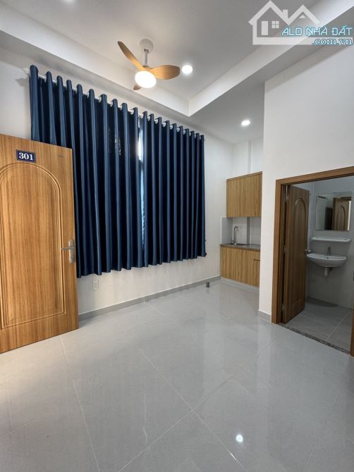 Bán gấp CHDV Mặt Tiền VIP Tân Bình –Thang máy – Nội Thất Xịn- ( Xây 2024)- DT KHỦNG 6x26m - 12