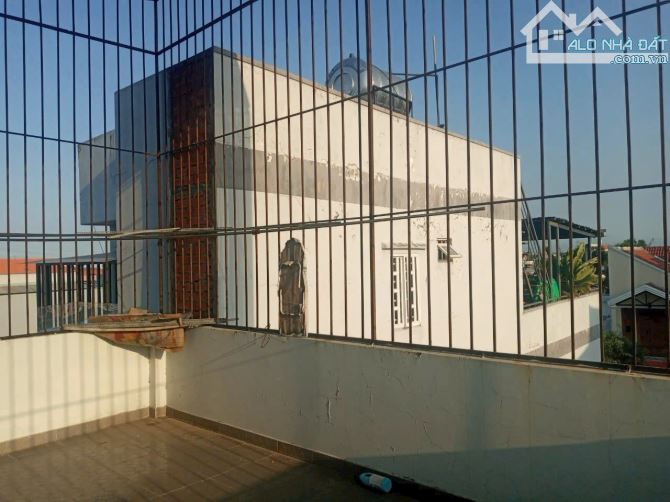 Bán nhà 3 tầng hẻm 1368 Lê Văn Lương. Đt 5.5x16m. giá 6 tỷ - 13