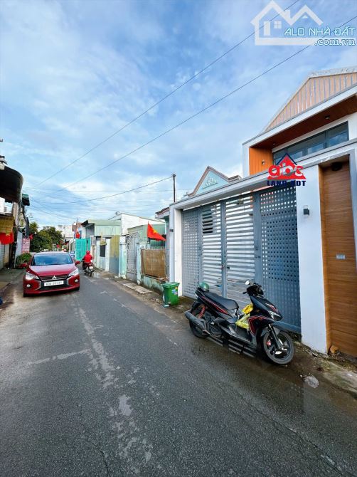 NP623 Bán Nhà 1Trệt 1Lầu 1 Sẹt 100m đường Đồng Khởi, ngay Cây Xăng 26, Biên Hoà. --------- - 14