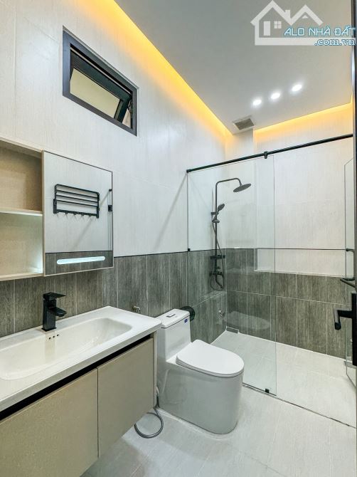 NHÀ PHỐ 3 TẦNG MẪU MỚI THUỘC KDC HỒNG LOAN - 14