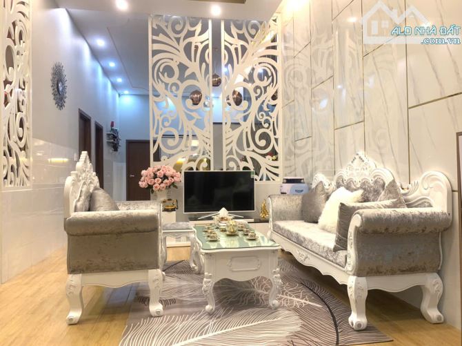Bán Nhà Phú Thọ Thủ Dầu Một Bình Dương. Diện tích: 7.7x23 tổng 149.8m2 có 80m2 thổ cư - 16
