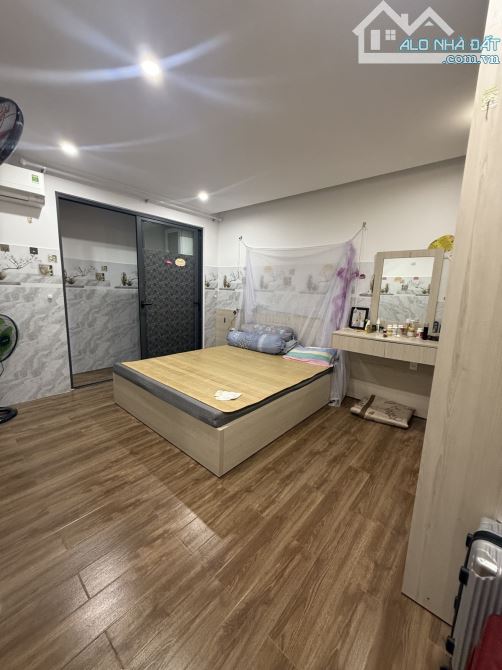 🍁BÁN NHÀ MẶT TIỀN KINH DOANH, NGAY ĐẠI HỌC NGOẠI NGỮ, DT : 105m2, 3 TẦNG. - 2