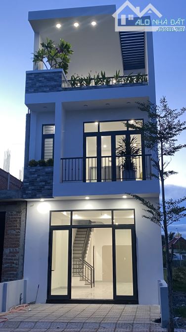 Cơ hội sở hữu căn nhà mơ ước giữa phố biển Phan Rang - Giá chỉ 2 tỷ quá rẻ - 2