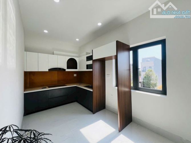 Bán nhà phố mặt tiền Hà Huy Tập - đầy đủ nội thất - shophouse khu đô thị Ân Phú - 2