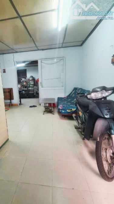 🏠 BÁN NHÀ CẤP 4 LƯU HỮU PHƯỚC, P.15, Q.8 - DT 120M², HẺM 5M - CHỈ 6.X TỶ. - 2