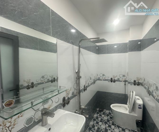 Bán nhà hẻm XE HƠI TRẦN THỊ HÈ Q12_ nhà mới ở ngay_ 4x17m_ ngay HIỆP THÀNH CITY_ 3ty850 - 2