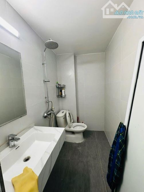 GIẢNG VÕ-48Mx4TẦNG-20M RA PHỐ-GẦN Ô TÔ-DÂN XÂY CHẮC CHẮN-THOÁNG-12TỶ - 2