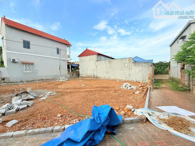 ✅ Hàng Phân Tách Mỹ Lương - Giá Đầu Tư Nhỉnh 10tr/m2 👉Tổng diện tích 234m2 full thổ, thế - 2