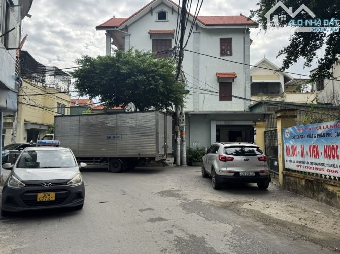 Bán nhà Phan Đình Giót La Khê 46m2 chỉ hơn 9 tỷ ô tô kinh doanh - 2