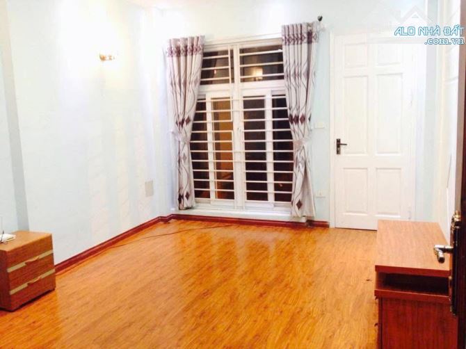 Cho thuê nhà ngõ ô tô Nguyễn Quý Đức, 5 tầng x 33m2, 3 ngủ, 4 vệ sinh, 13.5 Triệu - 2
