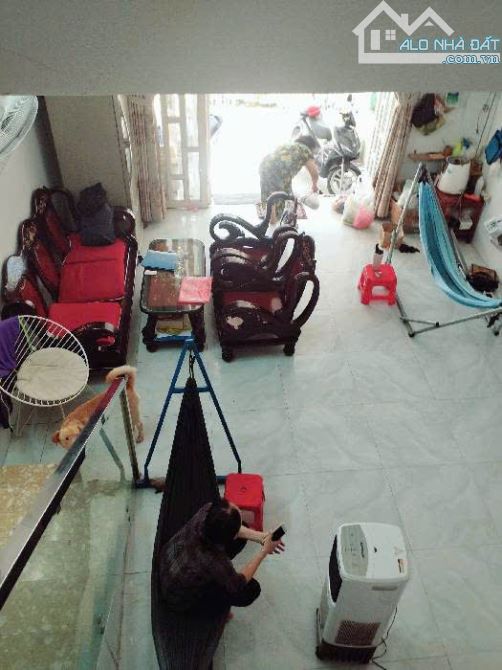 NHÀ SHR 92M² - 4PN - HẺM THÔNG THOÁNG – THỊ TRẤN NHÀ BÈ, SÁT QUẬN 7 - CHỈ 4.5 TỶ - 2