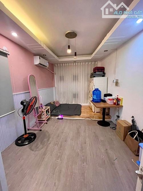 Bán nhà Nhiêu Tứ, P.7, Phú Nhuận: 26,3m, giá 4,5 tỷ. - 2