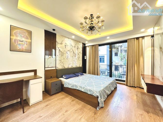 Bán nhà Yên Hòa – 43m² – 5 tầng – MT 3.7m – 6 ngủ khép kín – Giá 8.8 tỷ – Ngõ nông, thoáng - 2