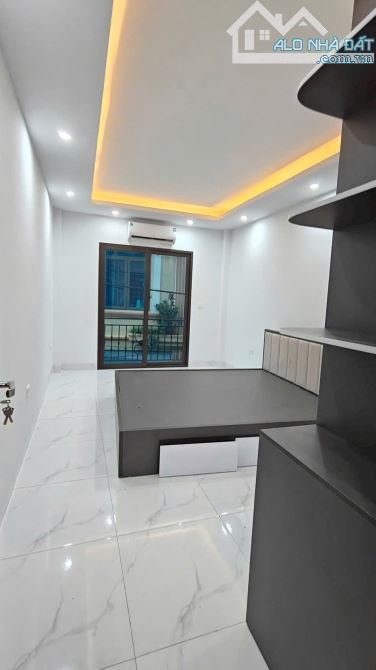 🏡 Bán nhà mới 5 tầng tại Di Trạch – Hoài Đức | Chủ tặng full nội thất - 4,95tỷ   📍 Vị tr - 2