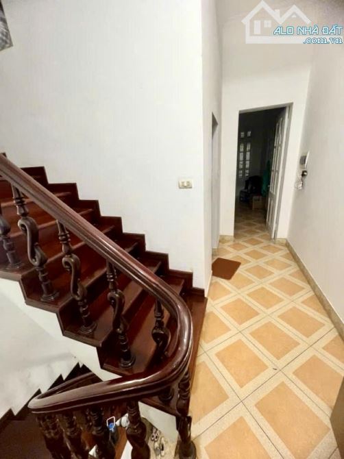 GIÁ SỐC 158 TRIỆU/M NHÀ 3 TẦNG LÔ GÓC PHỐ LÁNG HẠ - PHÁP LÝ SẠCH NGÕ THÔNG THOÁNG - 2
