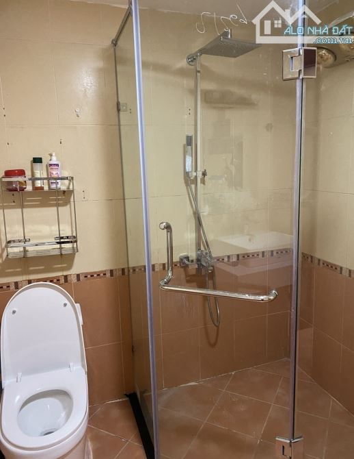 Cho thuê nhà Láng – Đống Đa DT 52m x 4 tầng, đủ đồ, ba gác giá thuê 12tr/th - 2