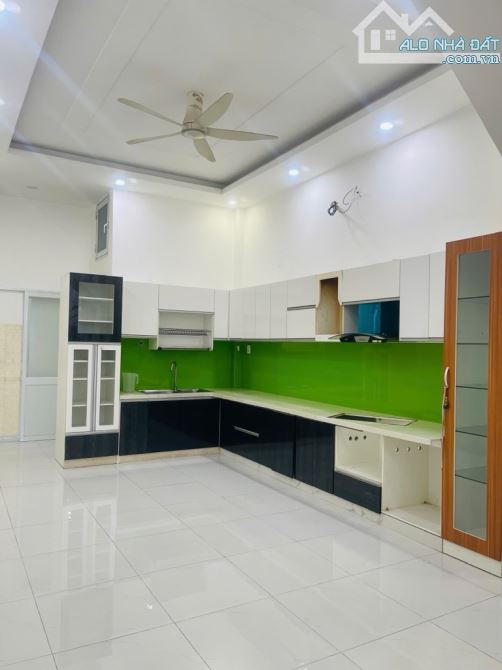NHÀ MỚI BÌNH TÂN AN LẠC,NGAY KDC LÝ CHIÊU HOÀNG ĐƯỜNG 10M,SÁT TÊN LỬA,GIÁP Q6,3 TẦNG,78M2 - 2