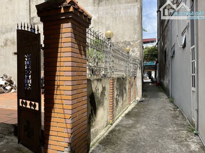 Bán đất việt hưng, 50m2 mt5m cách 1 nhà ra mặt phố cực đẹp - 2
