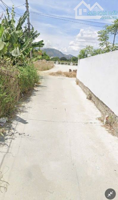 Bán đất Vĩnh Ngọc đường ô tô tận nơi ngay bờ kè Sông Cái - Diện tích 93,5m2 - 2