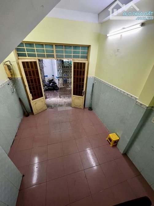 🏡  BÁN NHÀ HẺM 572 ÂU CƠ, QUẬN TÂN BÌNH -DTSD: 33m2 – Chỉ  5,05 Tỷ - 2