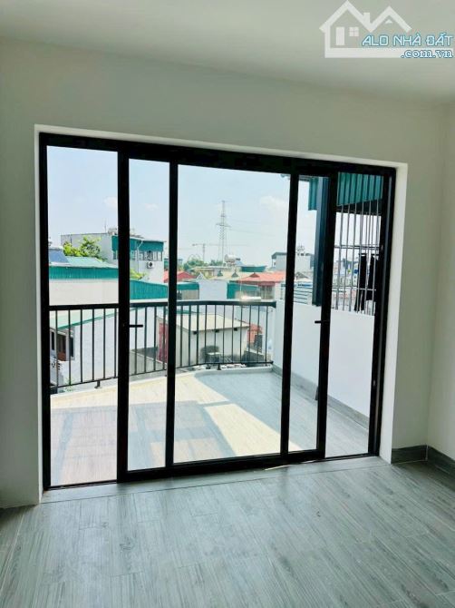 BÁN NHÀ BỒ ĐỀ- 6 TẦNG - Ô TÔ VÀO NHÀ - DÂN XÂY - THANG MÁY  NHẬP - FULL NỘI THẤT  - - 2