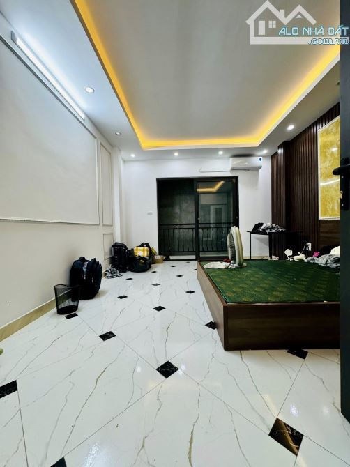 Nhà đẹp phố Thanh Đàm, gần phố, ngõ thông các ngả, bãi gửi oto gần nhà, nhà thoáng sáng - 2