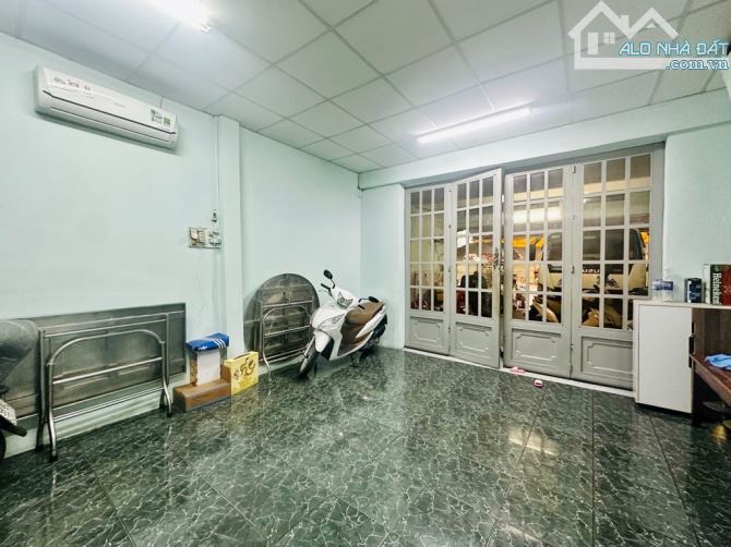 MẶT TIỀN THOẠI NGỌC HẦU – VỈA HÈ 3M – 88M² – NHÀ 2 TẦNG – GIÁ CHỈ 10.5 TỶ - 2