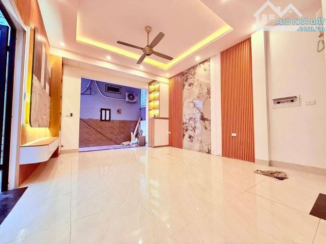 GALAXY VẠN PHÚC - HÀ ĐÔNG - THANG MÁY/ MẶT TIỀN RỘNG  5T dân xây TC 7đ - 2