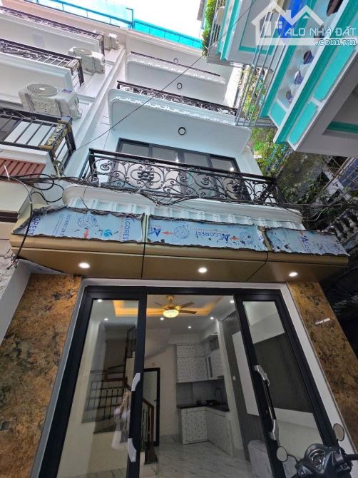 NHÀ ĐẸP 5TẦNG XÂY MỚI COONG-NGÕ THÔNG TỨ TUNG PHỐ NGUYỄN KHIẾT-HỒNG HÀ CHỈ HƠN 7tỷ - 2