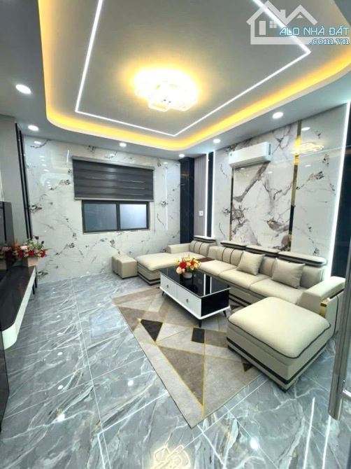 Siêu phẩm nhà phố 5 Tầng đường LÂM THỊ HỐ, Diện tích 56m2 (4 x 14), gần CVPM Quang Trung. - 2