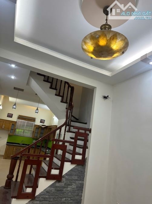 Cho cả nhà 04 tầng phố Lý Nam Đế, quận Hoàn Kiếm, an ninh cực tốt - 2
