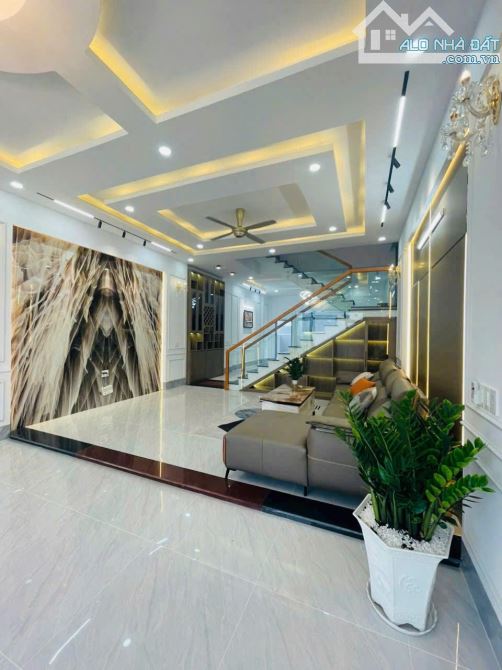 Siêu phẩm nhà 1 trệt 2 lầu 80m2 đường ô tô (P. Hoá An) chỉ 4,7 tỉ - 2