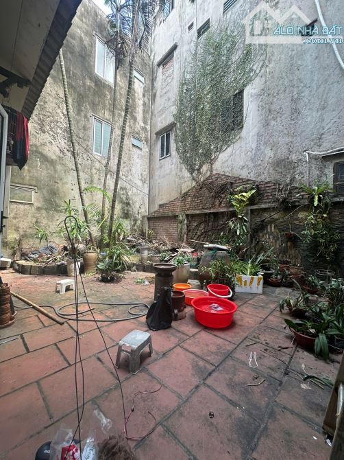 BÁN ĐẤT BỒ ĐỀ - 171.3M MT THỰC TẾ 17,35M - 15M RA HỒ - MẶT NGÕ Ô TÔ THÔNG - 2