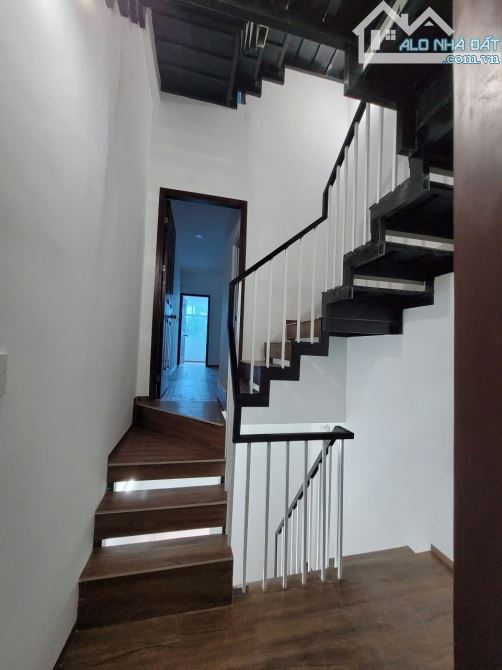 nhà mới MT Hùng Vương, Q10 kèm HĐ thuê 30Tr - 2