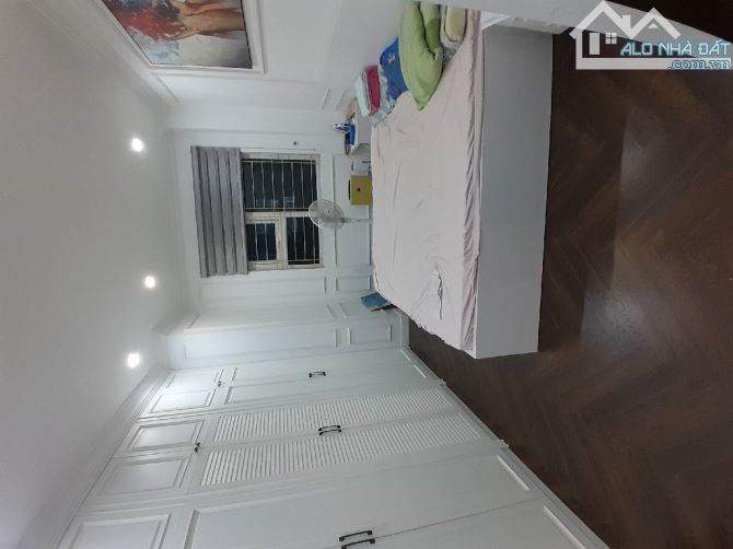 BÁN CĂN HỘ CC 140M² – 2 MẶT THOÁNG – FULL TIỆN TÍCH – 3 NGỦ RỘNG – VIEW ĐẸP - 2